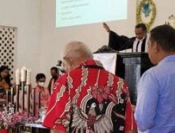Pimpin Kebaktian Tutup Tahun di JBK-BB, Pdt. Yusuf Nakmofa: Hidup Ini Sementara, Selalu Memuliakan Tuhan