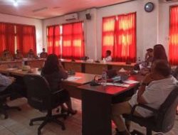 Legislatif-Eksekutif Berdebat Soal Pengadaan Rompi Tenun Bagi Pelajar di Kota Kupang