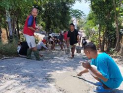 Bangun Semangat Gotong Royong, Warga Dusun V Desa Baumata Barat Swadaya Perbaiki Jalan