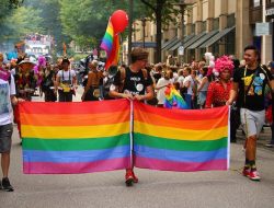 PP Muhammadiyah Soroti Pengibaran Bendera LGBT di Kedubes Inggris