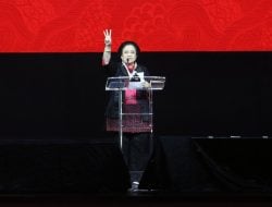 Megawati Tegas, Ancam Pecat Kader yang Lakukan Manuver Politik