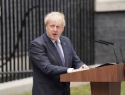 Ikuti Seruan Kabinet, PM Inggris Boris Johnson Mengundurkan Diri