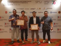 FAJAR dan FAJAR.CO.ID Pemenang Media Brand Award 2022