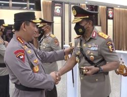 Resmi Pimpin Polda NTT, Irjen Johni Asadoma Ambil Alih Tongkat Komando