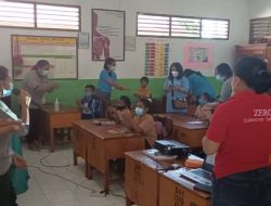 RSU Siloam Sosialisasi Cara Cuci Tangan yang Baik dan Benar k Pelajar SD GMIT Airnona 1