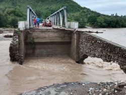 Jembatan Noelbisnaen Makin Tergerus, Longsor di Batu Perahu, Warga 4 Kecamatan di Amfoang Kesulitan Akses