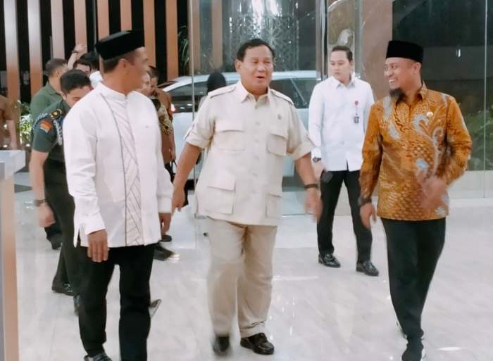 Prabowo Gelar Pertemuan Tertutup Dengan Andi Amran Sulaiman Di AAS ...