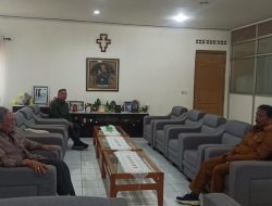 Uskup Agung Kupang Apresiasi Kinerja George Hadjoh