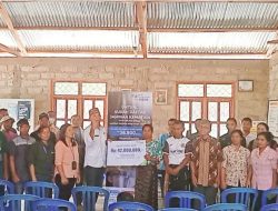 Keluarga dari Perangkat Desa di Kecamatan Lelak Menerima Santunan Puluhan Juta dari BPJS Ketenagakerjaan