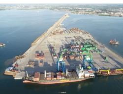 Makassar New Port Jadi Hub Terbesar di Timur