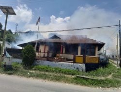 Polsek Borong Terbakar, Dua Senjata dan Peluru Hangus