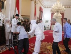 Berebut Sembako Jokowi, Tiga Orang Terluka
