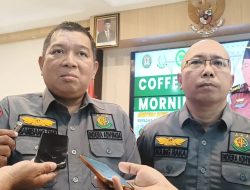 Sediakan Buku Pintar untuk Kades