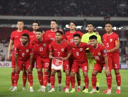 Hadapi Vietnam di My Dinh National Stadium, Hanoi