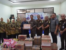 Kejati NTT Kunjungi Panti Asuhan dan Purnaja