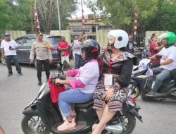 Gunakan Ojol, Ansy-Jane Daftar di KPU NTT