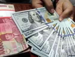 Rupiah Menguat Tembus Rp 15.438 per Dolar AS