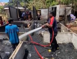 Terbakar, Rumah Blasius Tahu Rata Tanah