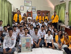 Peduli Kesehatan Mental Remaja, Mahasiswa KKN Pendidikan Dokter Undana Menyuluh di SMAN 1 Kupang